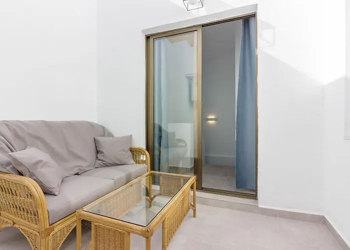 Luxury Duplex In Cristianos , 6 Pax Апартаменты Лос Кристианос