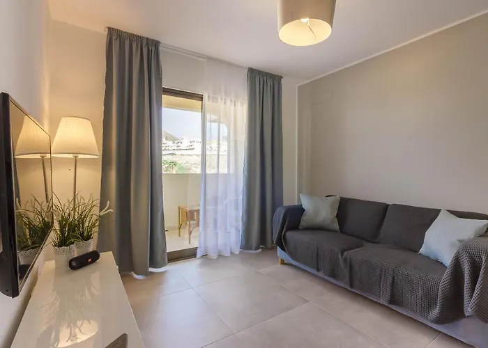 Luxury Duplex In Cristianos , 6 Pax