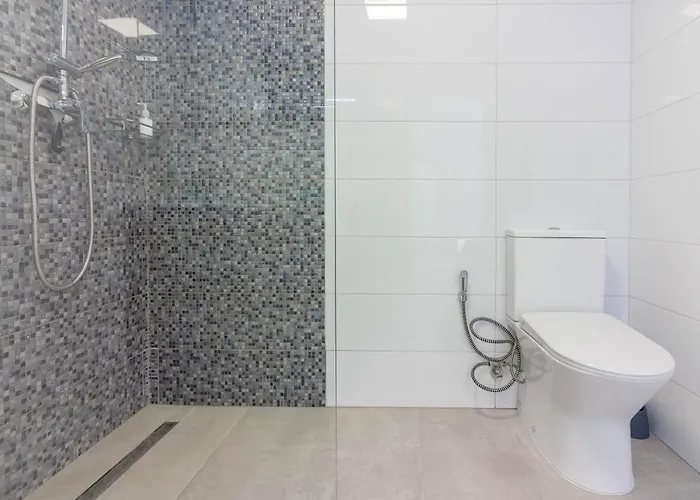 Luxury Duplex In Cristianos , 6 Pax Апартаменты *