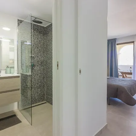 アパート Luxury Duplex In Cristianos , 6 Pax ロスクリスティアーノス